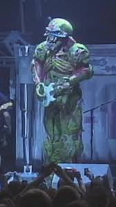 Eddie see, Eddie do. #Eddie #IronMaiden #FinalFrontier