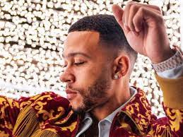Cristiano ronaldo, memphis depay, karim benzema. Cigare Franges Et Freestyle Memphis Depay Lyon Fete Ses 5 Millions D Abonnes Sur Instagram Eurosport