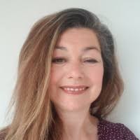 40+ "Dr Holden" profiles