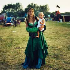 Advertisement advertisement crafts at howstuffworks has. 20 Stunning Photos Of Modern Day Gypsies Huffpost Entertainment
