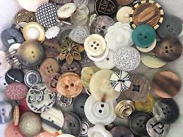 sweetest mix 100 pcs mixed lot of old vintage new buttons