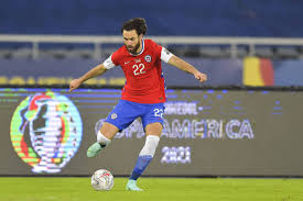 Find ben brereton stock photos in hd and millions of other editorial images in the shutterstock collection. Video Blackburn Rovers Ben Brereton Slots Home The Opener Vs Bolivia For First Career Goal With Chile