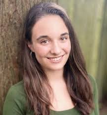 Edith Parekh's Instagram, Twitter & Facebook