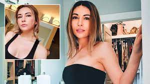 Alinity divine naked