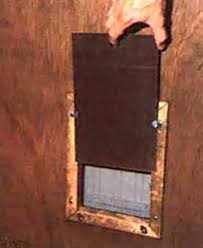 It's a delicate project that requires help from a professional handyman. A Homemade Pet Door Diy Mother Earth News