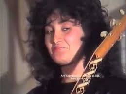 1955 sivas doğumlu olan türk halk müziğini. Arif Sag Sabahat Akkiraz Kucuk Yasta Gurbet Elde Youtube