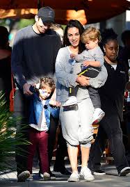 See her all boyfriends' names and entire biography. Mila Kunis Kinderfotos Tivsblogroll