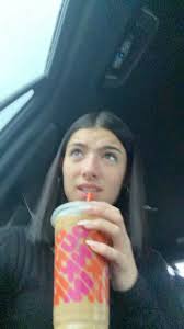 Pin By Serena Marie On Charli Damelio In 2020 Dunkin Rare Photos Charlie Video