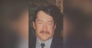 Search Earl Young Obituaries and Funeral Services