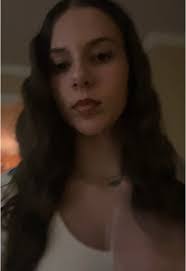 Destinee Garrett's Instagram, Twitter & Facebook