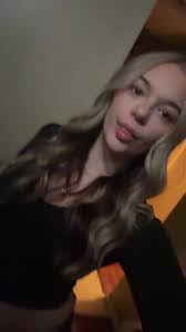 Sophie Buchanan's Instagram, Twitter & Facebook