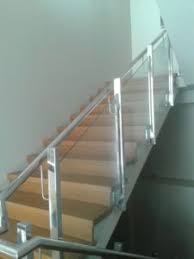 Kami juga memiliki railing balkon kaca yang terbuat dari kaca tempered. Harga Railing Tangga Kaca Stainless Asia Bengkel Las