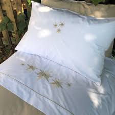 Trapunte ricamo coperta mobili camilla arredamento d'interni punto croce. Lenzuola Da Montagna Completo Letto Stelvio Ricamo Stelle Alpine