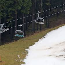 Die seilbahn wurde von 2014 bis 2016 überholt. Winterberg Unfall Madchen 9 Sturzt Aus Skilift Aus Krankenhaus Entlassen Nordrhein Westfalen