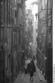 Marseille Sous L Occupation Le Quartier Du Vieux Port Janvier 1943 Photographie Wolfgang Vennemann Marseille Vieux Port Vieux