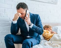 Immagine di Persone che discutono con espressioni preoccupate
