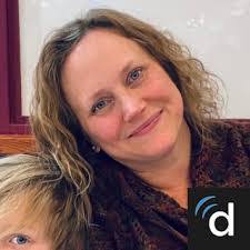 Leah Greer's Instagram, Twitter & Facebook