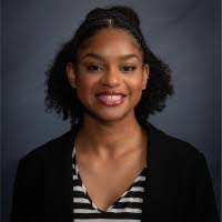 Carly Oakley's Instagram, Twitter & Facebook