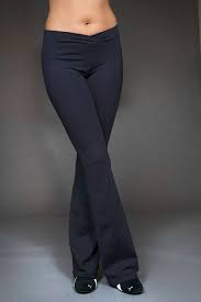 Best Yoga Pant For Tall Women Www Tallwaterjeans Com Tall Girl Fashion Outfits Jeans For Tall Women Tall Women Fashion