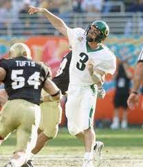 Oregon Qb Joey Harrington Vs Colorado In The 2002 Fiesta Bowl Www Fanbase Com Football Images Oregon Ducks Football Oregon Ducks