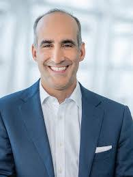 Patrick Laurin's Instagram, Twitter & Facebook