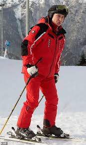 Russian president vladimir putin took out belarus president alexander lukashenko for an afternoon of skiing in the black sea resort city of sochi before a se. Vladimir Putin Skis Down Russia S Slopes With The Leader Of Belarus Daily Mail Online