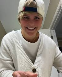 Andrew Burpee's Instagram, Twitter & Facebook