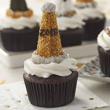 New Year S Eve Party Hat Cupcakes Recipe New Years Eve Dessert New Year S Eve Recipes New Years Cookies
