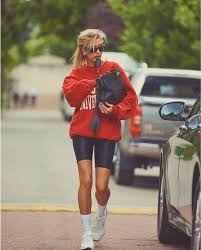 Hailey bieber, 24, and her husband justin, 27, stepped out for their second outing of the day in she often dresses hailey bieber in next seasons collections, and she did just that with this look. Style Icon Hailey Baldwin University Girl