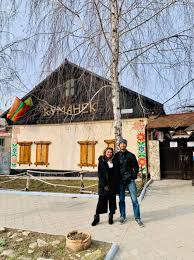 Nel complesso sono costituite da: Life On The Road Day 689 Our Experience Of Tiraspol Transnistria