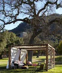 50 Gartenlauben Aus Holz In 2020 Mit Bildern Garten Pavillon Gartenlaube
