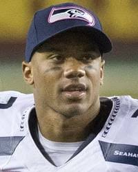 Earl Faison's Instagram, Twitter & Facebook