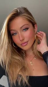 Heloise (@heloise.hut)’s videos with I Love You So