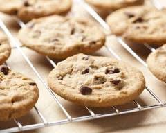 Cookies Au Chocolat Blanc Et Noix De Macadamia Recette En 2020 Biscuits Faits Maison Biscuits Pour Les Enfants Cookies Chocolat