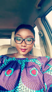 Effie Simpson's Instagram, Twitter & Facebook