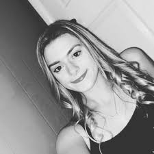 Kylee (@stormgirl_17)