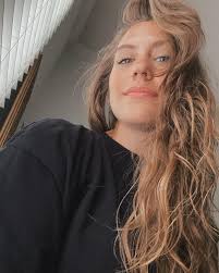 Peace out to my hometown once again. ✌🏼Thank you for being there to come  home to when I needed it most. It's been a challenging 15 months, and now  I'm ready to