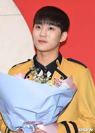 (10) gritó tanto que casi se quedó sin pulmones. 15 K Pop Idols That Are Fresh Graduates Of School Of Performing Arts Seoul Sopa Kpopmap Kpop Kdrama And Trend Stories Coverage