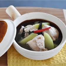 Tinolang Manok A Warm And Healthy Filipino Soup Made Of Chicken Green Papaya And Ginger Tinolang Manok Papaya Recipes Recipes