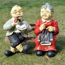 Oma Und Opa Auf Bank Fur Den Garten Xxxl Gartendeko Dekoration Affiliate Oma Und Opa Garten Bank