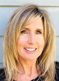 Gloria Trimble's Instagram, Twitter & Facebook