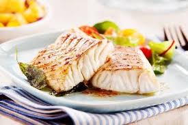 Low Carb Rezept Fur Gedunsteten Fisch Auf Gemusebett