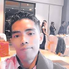 AI Leverages Founders and Professionals