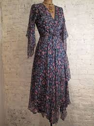 Amazing Vintage 70s Silk Saks Fifth Avenue Bohemian Style Dress At Chelsea Girl Com Boho Chiffon Dress Bohemian Style Dresses Vintage Dresses