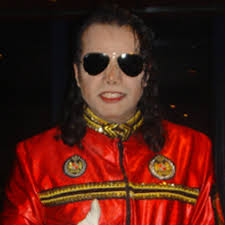 فكتور جاكسون شبيه مايكل جاكسون منذ 30 عامًا