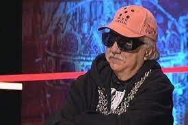 A herendi porcelángyár alapítójának, farkasházy fischer mórnak az ükunokája. Elkepesztoen Nez Ki Farkashazy Tivadar Ime 24 Hu