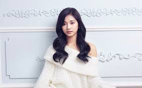 Dedicated to the twice member chou tzuyu. Kpop Tzuyu Smile Girl Asian Hd Wallpaper Wallpaperbetter