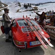 12 6k Likes 81 Comments Porsche Club Porscheclub On Instagram Winter Sunday Photo Via Rue965 Classic Porsche Bmw Classic Cars Classic Cars