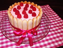 Weitere ideen zu charlotte kuchen, kuchen, kuchen und torten. Eine Falsche Charlotte Fur Mamas Grossen Tag Fraulein Ella