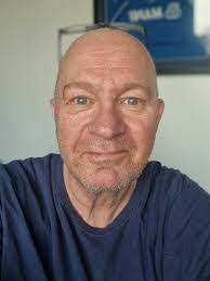 Linda Dack's Instagram, Twitter & Facebook